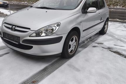 Peugeot 307 59.000 km 2.750 &euro; Mömbris 63776
