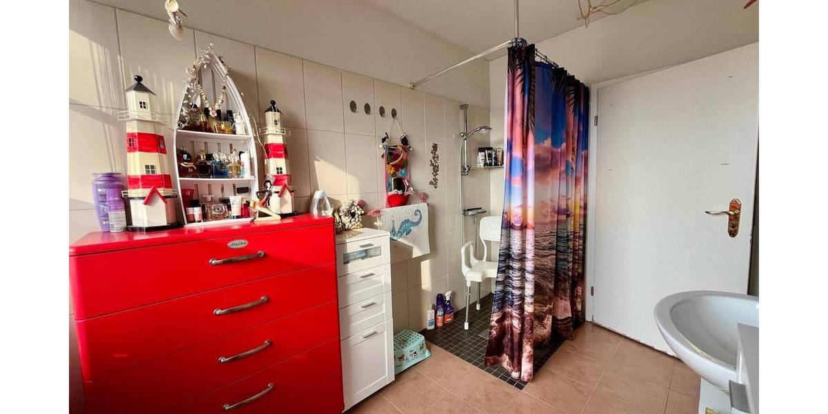 Mehrfamilienhaus, Wohnhaus Wilsum - 7 Zimmer, 220 m&sup2;, 469.000&euro; | Angebot:20598067