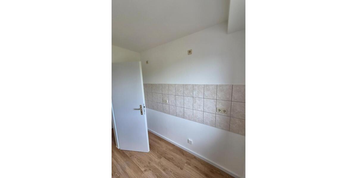 Etagenwohnung Dessau-Roßlau Dessau - 3 Zimmer, 68 m&sup2;, 145.000&euro; | Angebot:27234727