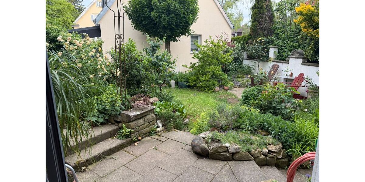 Flexibler Raumtraum 115 qm. Für WohnenArbeiten oder beides mit einem wunderschönen Garten. Filseckstr. GP Faurndau - Erdgeschoßwohnung Göppingen Faurndau | Angebot:26866716