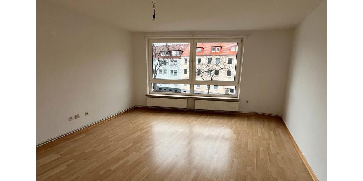 Etagenwohnung Hildesheim - 2 Zimmer, 62 m&sup2;, 505&euro; | Angebot:26394132