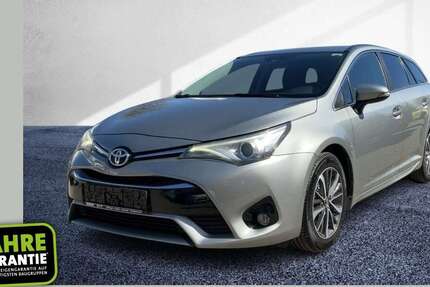 Toyota Avensis 135.000 km 13.490 &euro; Sangerhausen 06526