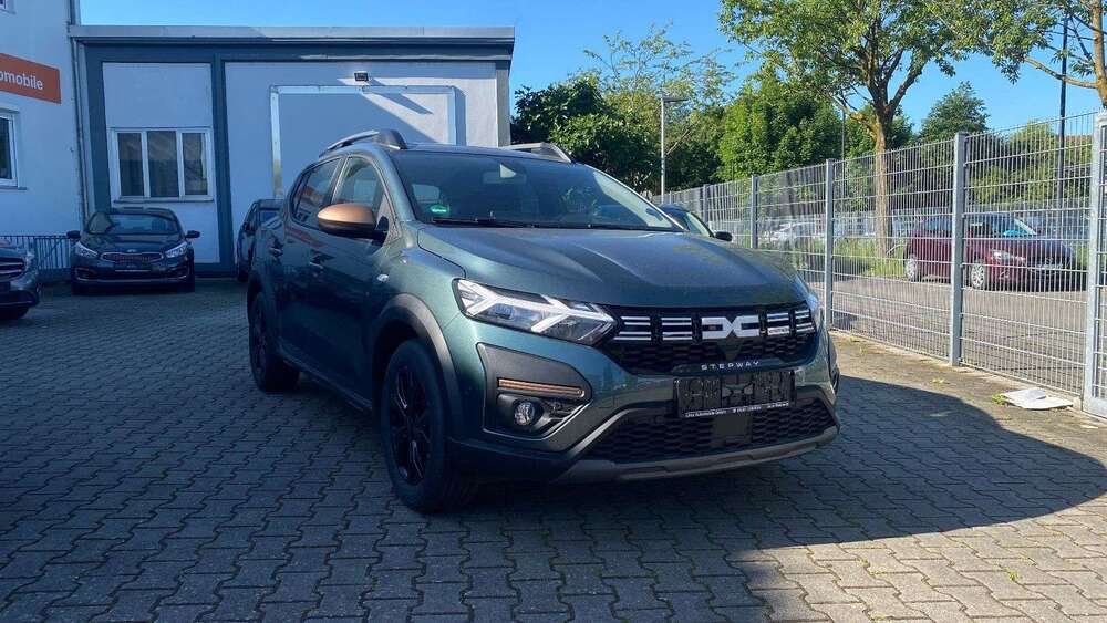 Dacia Sandero 6.000 km 18.990 &euro; Weinheim 69469