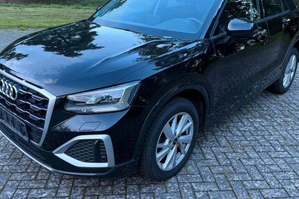 Audi Q2 70.000 km 19.990 &euro; Kircheib 57635