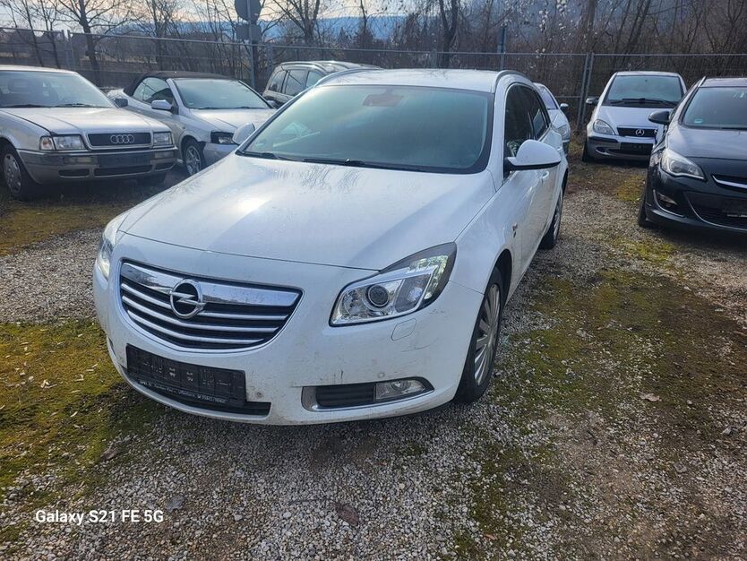 Opel Insignia 312.000 km 2.350 € Kelheim 93309