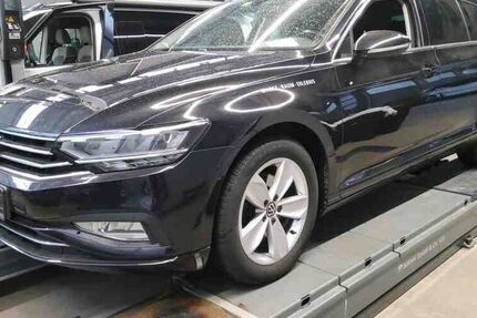 VW Passat