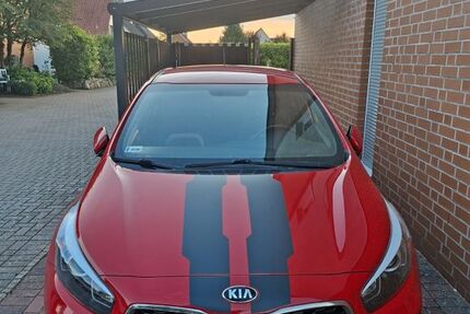Kia ceed / Ceed 118.000 km 10.750 &euro; Neumünster 24536