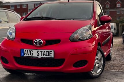 Toyota Aygo (X) 129.000 km 7.990 &euro; Stade 21680