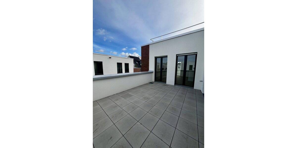 Etagenwohnung Frechen Königsdorf - 3 Zimmer, 128 m&sup2;, 2.240&euro; | Angebot:26858202