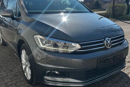 VW Touran 180.000 km 16.990 &euro; Saarlouis 66740