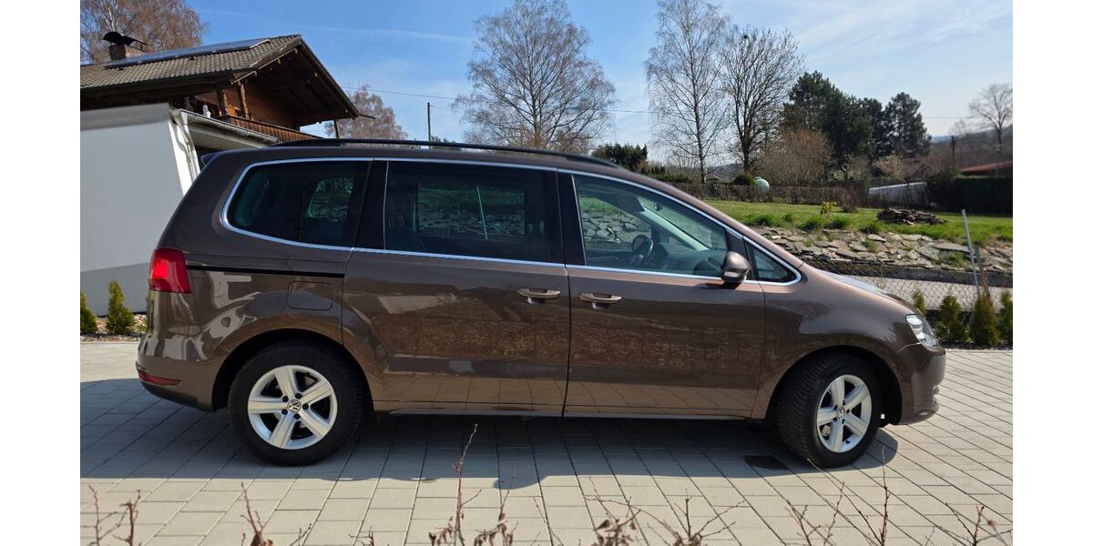 VW Sharan 198.007 km 9.800 &euro; Furth 84095
