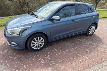 Hyundai i20 130.000 km 7.890 &euro; Mömbris 63776