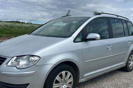 VW Touran 259.167 km 1.100 &euro; Pittenhart 83132