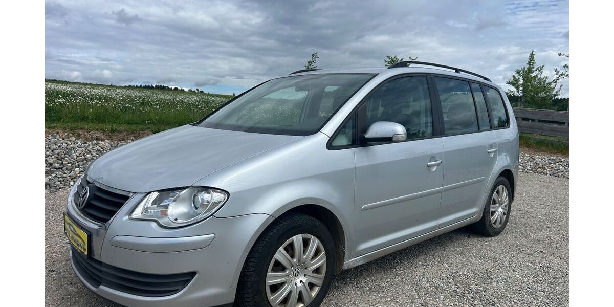 VW Touran 259.167 km 1.100 &euro; Pittenhart 83132