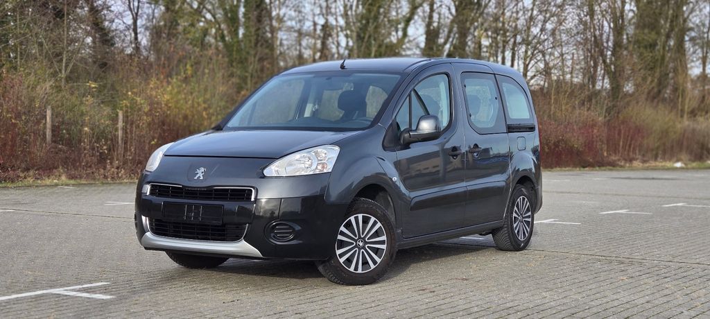 Peugeot Partner 50.000 km 8.490 &euro; Würselen 52146