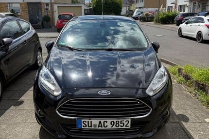 Ford Fiesta 130.381 km 5.100 &euro; Niederkassel 53859