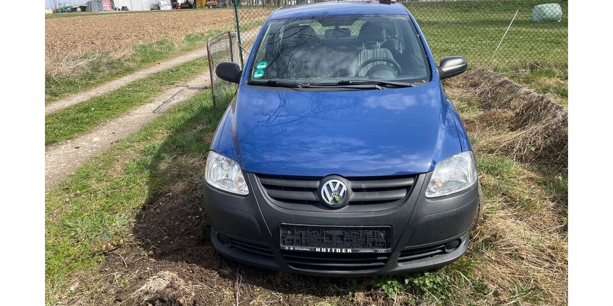 VW Fox 151.536 km 777 &euro; Langerringen-Westerringen 86853