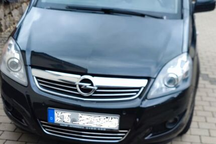 Opel Zafira 275.000 km 3.490 &euro; Petersberg 36100
