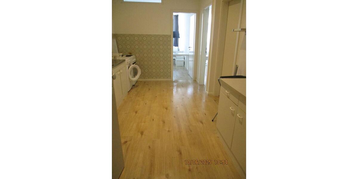 zentral gelegene helle 3 Zimmerwohnung 3 zimmer