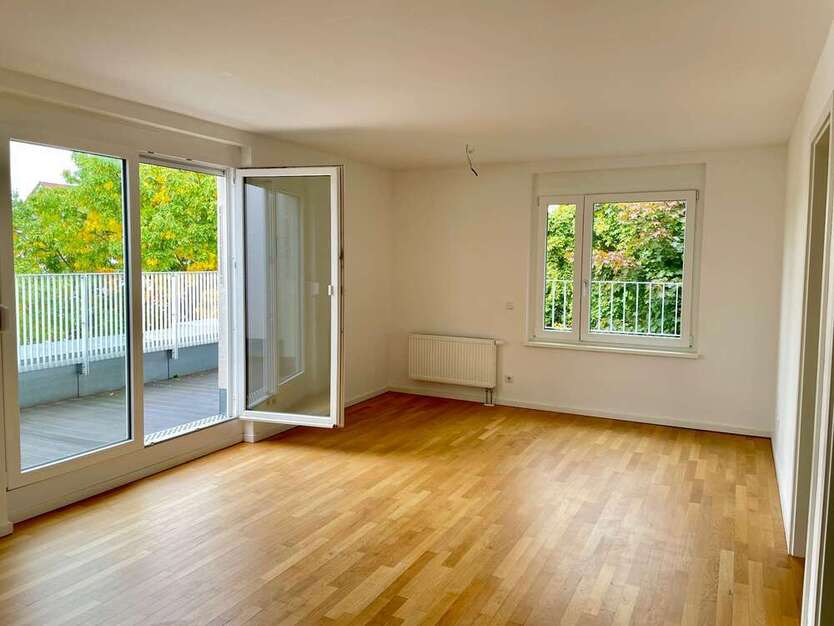 Wohnung zum Mieten in Nürnberg 966,07 € 66.85 m² 3 zimmer