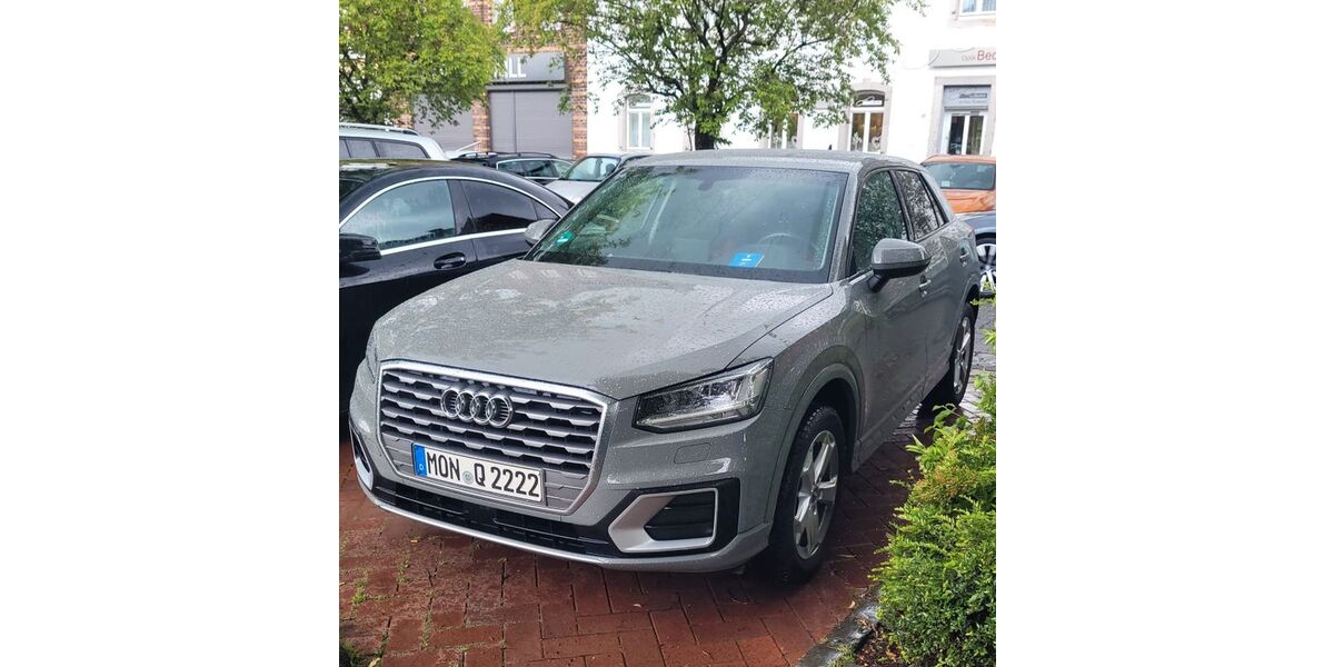 Audi Q2 66.000 km 21.450 &euro; Würselen 52146