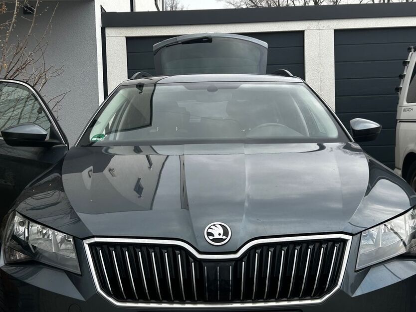 Skoda Superb 97.233 km 15.900 € Lahnstein 56112