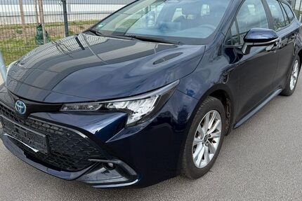 Toyota Corolla 125.000 km 19.900 &euro; Berlin 12487