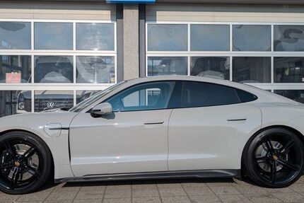 Porsche Taycan 79.000 km 61.480 &euro; Collenberg 97903