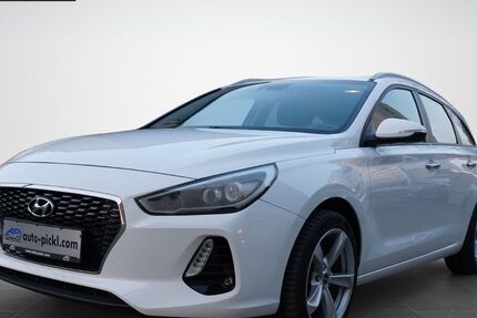 Hyundai i30 132.000 km 10.950 &euro; München 80807