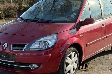 Renault Scenic 225.566 km 2.298 &euro; Rüsselsheim 65428