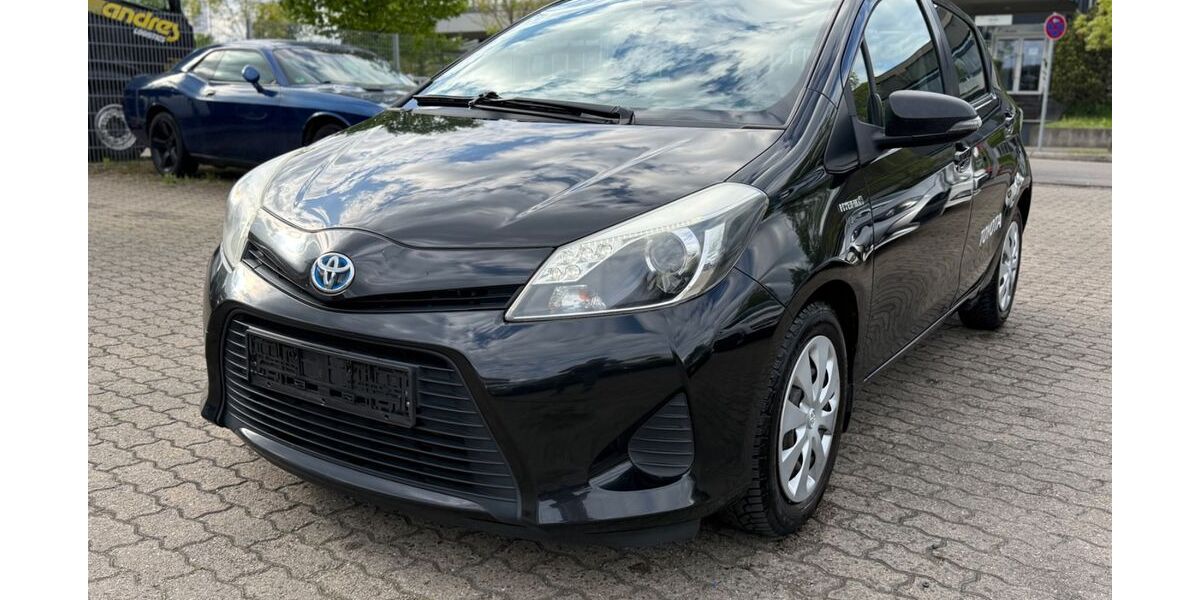 Toyota Yaris 296.569 km 4.499 &euro; Hanau 63452