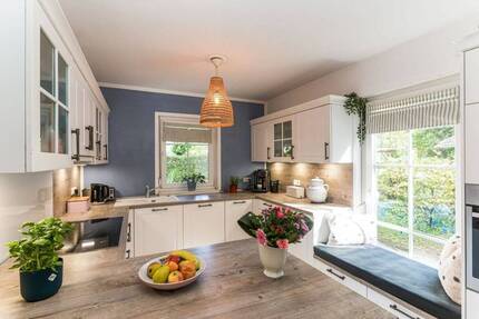 Modern single-family home in a quiet, wooded location - high-quality fittings and ready to move in 5 zimmer