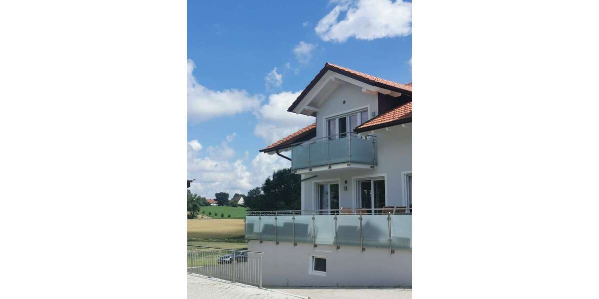 Etagenwohnung Grafing - 4 Zimmer, 145 m&sup2;, 2.150&euro; | Angebot:26808146