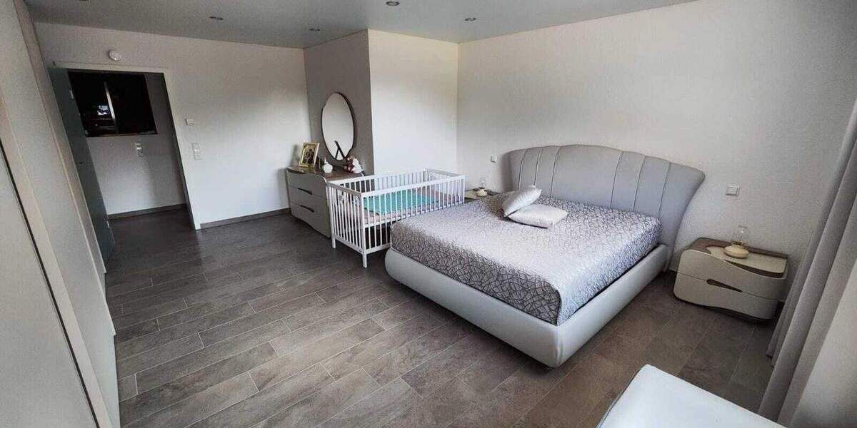 Etagenwohnung Höfen an der Enz - 3 Zimmer, 127 m&sup2;, 329.000&euro; | Angebot:24828914