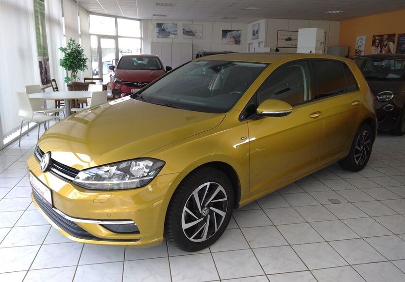 VW Golf 76.000 km 14.950 € Gefrees 95482