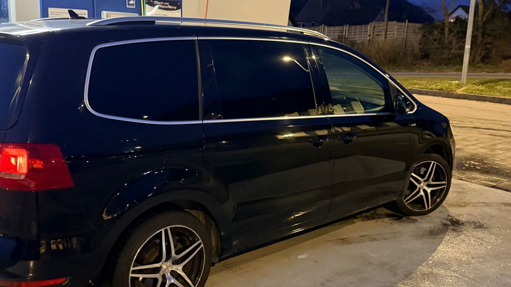 VW Sharan 99.800 km 17.799 &euro; Ulm 89079