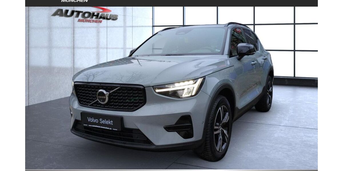 Volvo XC40 34.000 km 31.990 &euro; München 81825