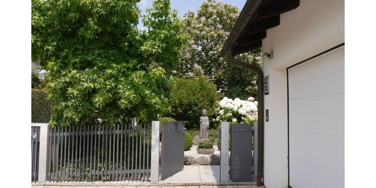 Exklusives EF-Haus auf 1.070 m² parkähnlichem Grund mit unverbaubarem Blick zum EBE Forst - Einfamilienhaus Zorneding | Angebot:27004822