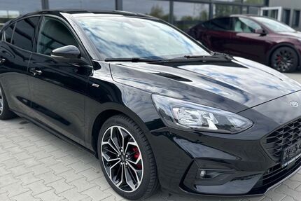 Ford Focus 82.165 km 17.789 &euro; Nordhorn 48531
