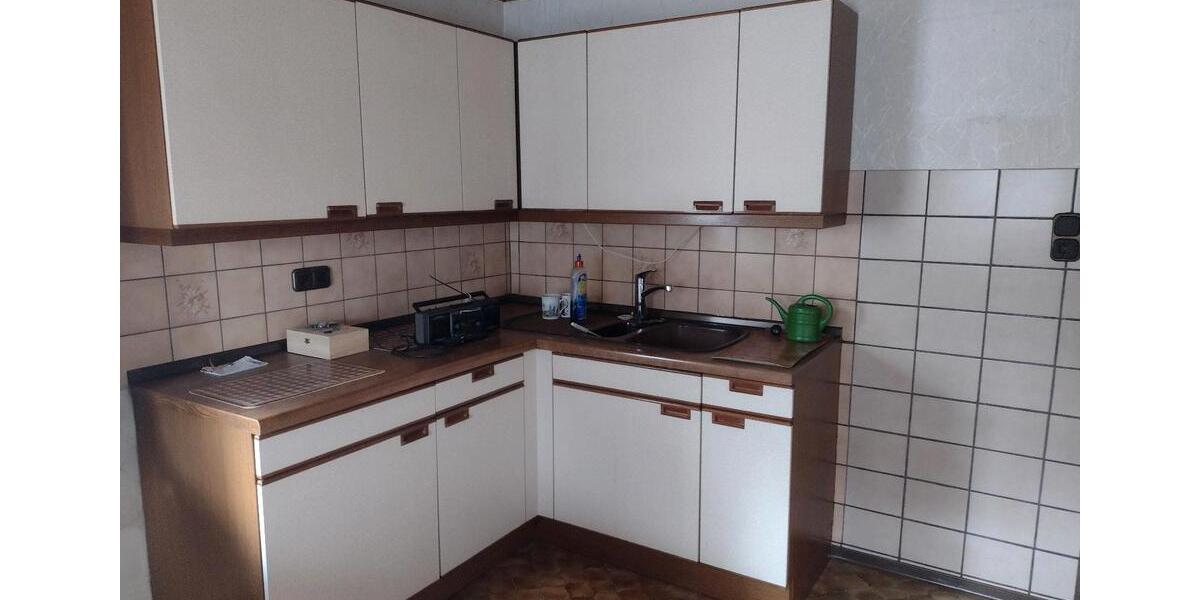 Doppelhaushälfte Kitzingen - 5 Zimmer, 90 m&sup2;, 195.000&euro; | Angebot:27072239