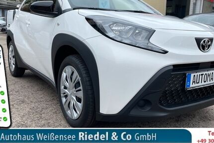 Toyota Aygo (X) 1.005 km 16.990 &euro; Berlin 13088