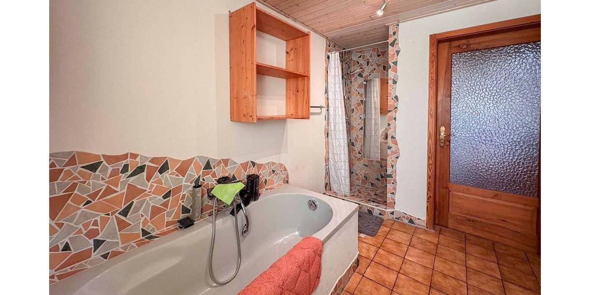 Einfamilienhaus Hohenaltheim Niederaltheim - 8 Zimmer, 192 m&sup2;, 295.000&euro; | Angebot:26424295