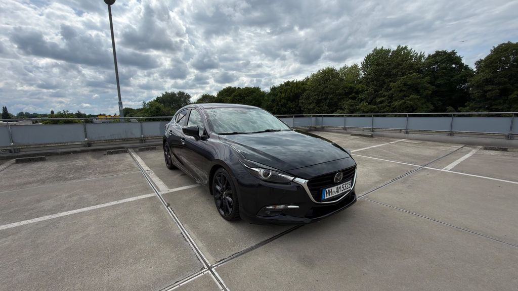 Mazda 3 105.600 km 13.900 &euro; Hamburg 22159