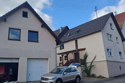 Haus Tauberbischofsheim - 6 Zimmer, 175 m&sup2;, 275.000&euro; | Angebot:27345100
