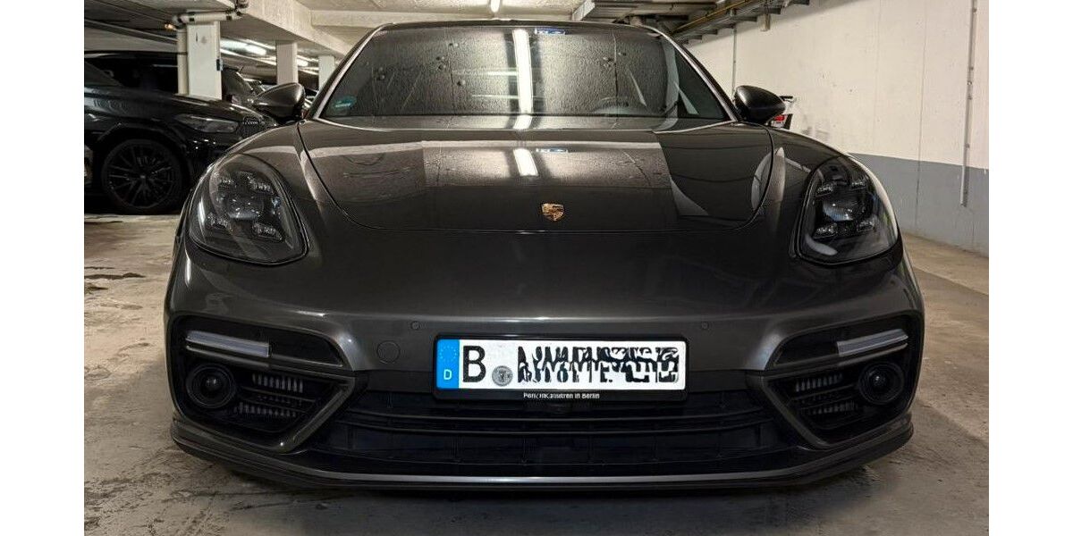 Porsche Panamera 122.000 km 61.000 &euro; berlin 13595