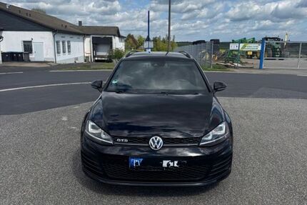 VW Golf 190.000 km 11.850 &euro; Leienkaul 56759