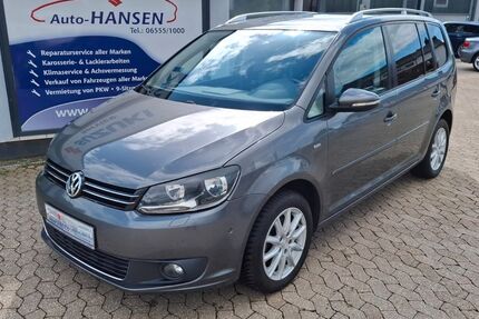 VW Touran 157.038 km 10.590 &euro; Bleialf 54608