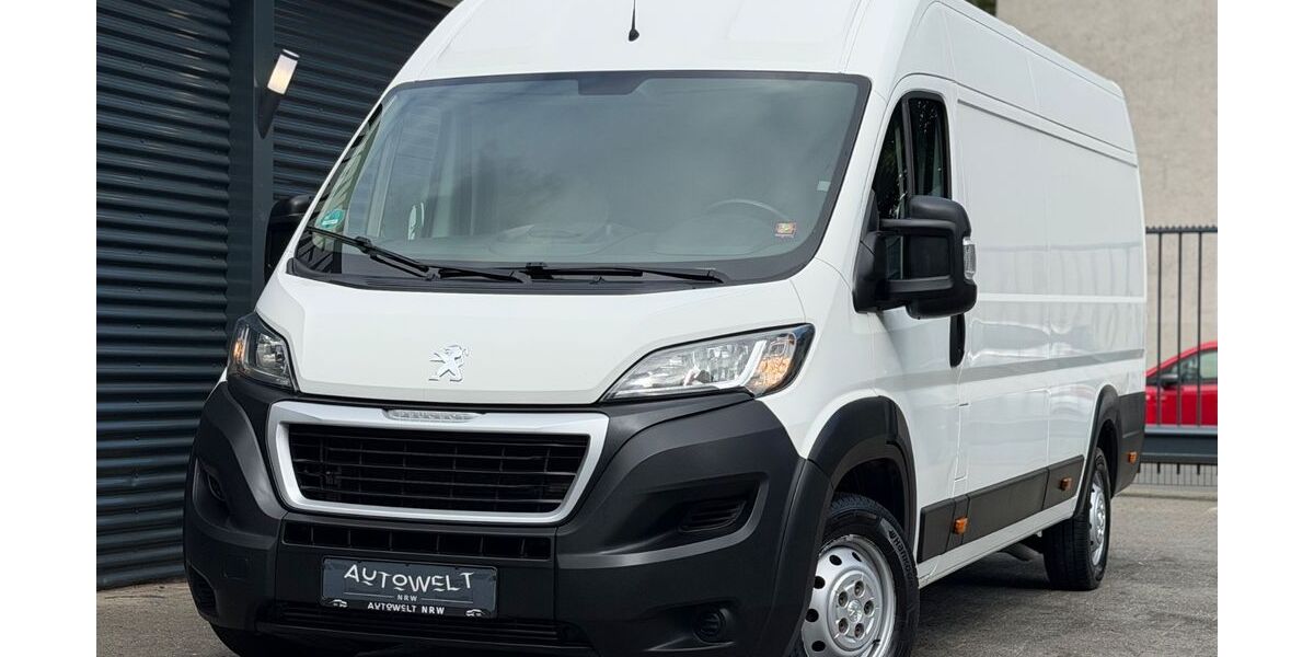 Peugeot Boxer 172.615 km 12.300 &euro; Oberhausen 46049