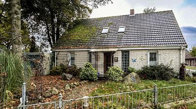 EINFAMILIENHAUS MIT MODERNISIERUNGSBEDARF - Einfamilienhaus Wippingen | Angebot:26570574