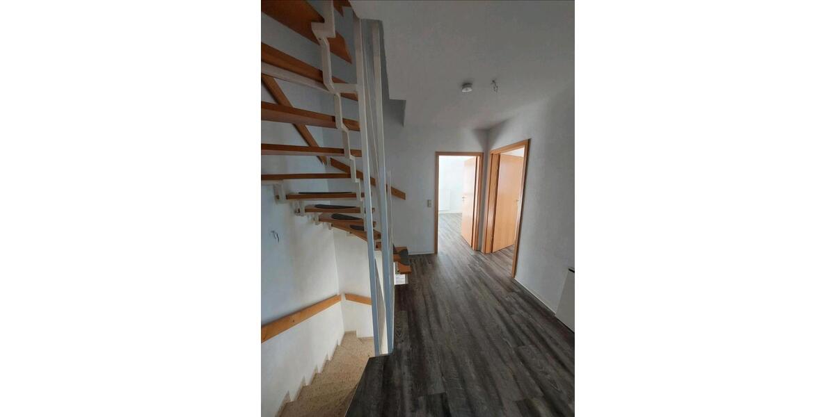 Doppelhaushälfte Zerbst (Anhalt) - 5 Zimmer, 120 m&sup2;, 169.000&euro; | Angebot:26385552